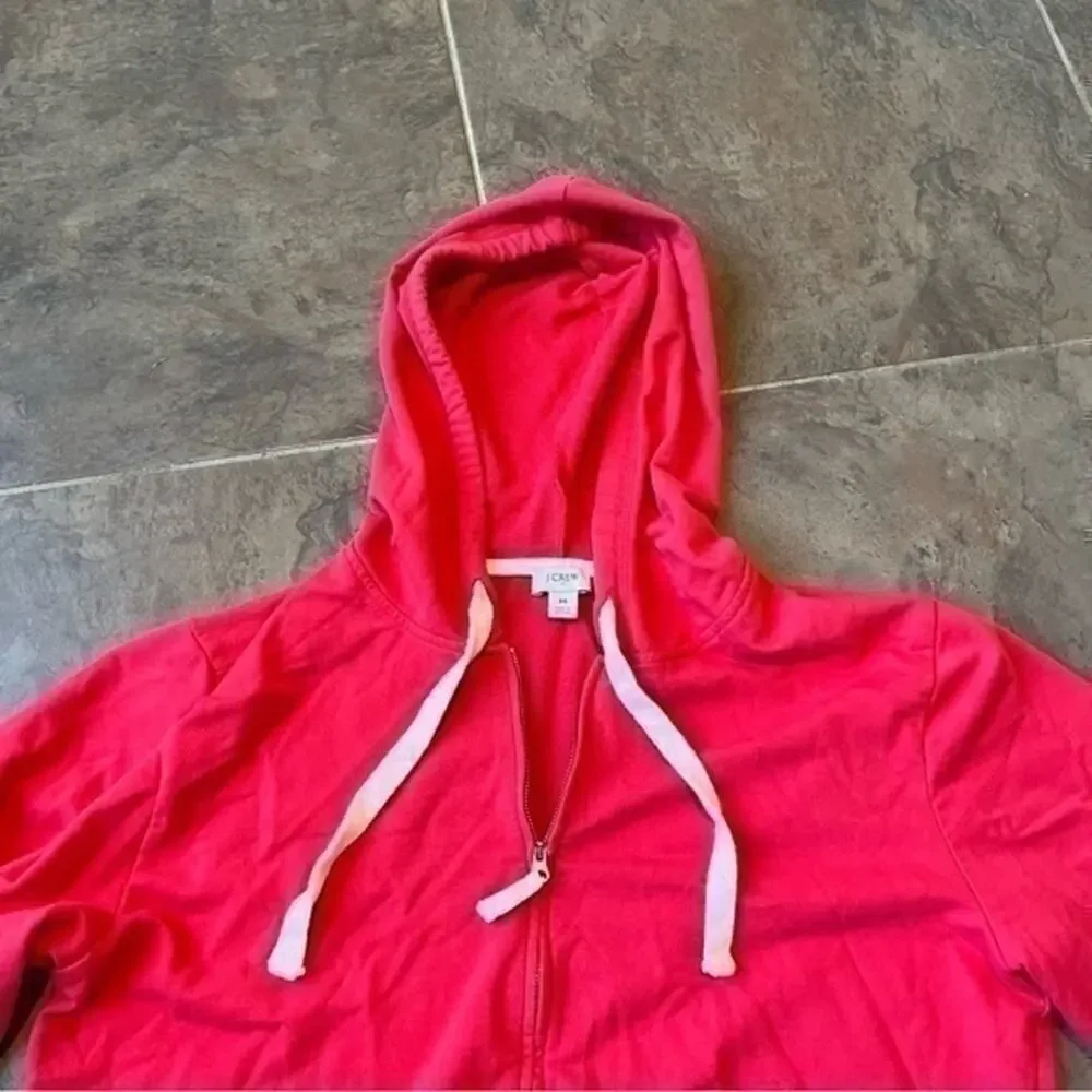 Pink cropped J. Crew casual cute hoodie zip up sweatshirt